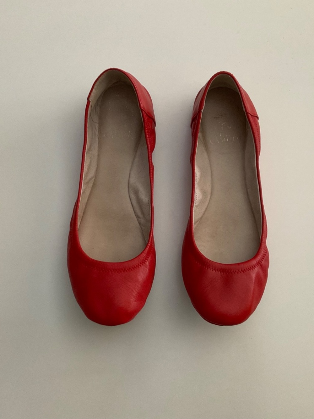 Vince Camuto Flats - Picture 2 of 6